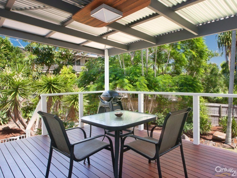 37 Weyba Street, Sunshine Beach QLD 4567