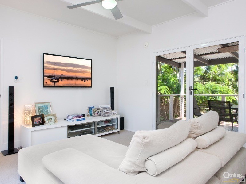 37 Weyba Street, Sunshine Beach QLD 4567