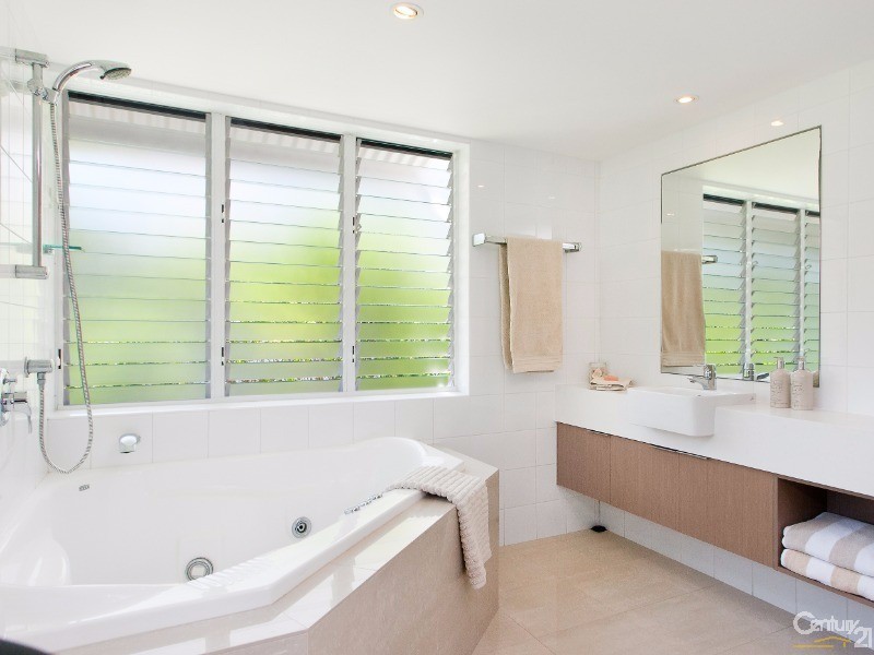 1 / 16 ‘Casablanca’ Henderson Street, Sunshine Beach QLD 4567