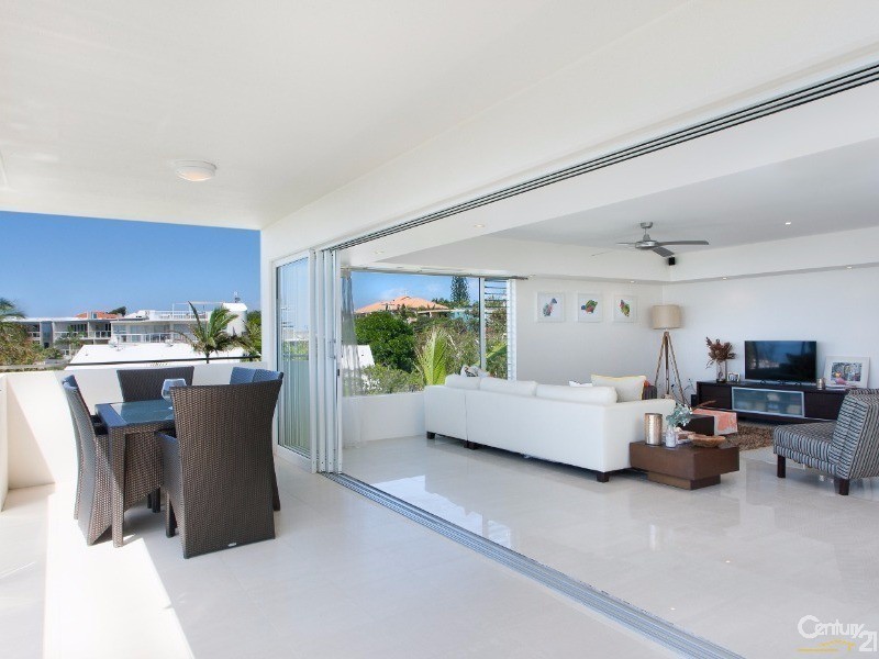 1 / 16 ‘Casablanca’ Henderson Street, Sunshine Beach QLD 4567