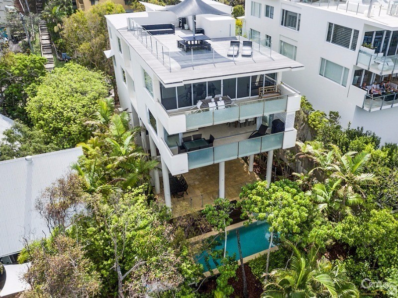 1 / 16 ‘Casablanca’ Henderson Street, Sunshine Beach QLD 4567