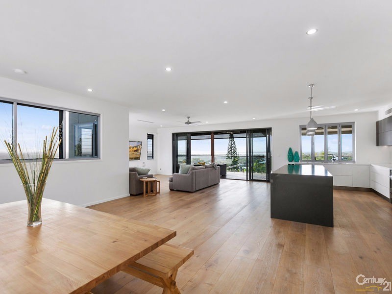 49 Parakeet Crescent, Peregian Beach QLD 4573