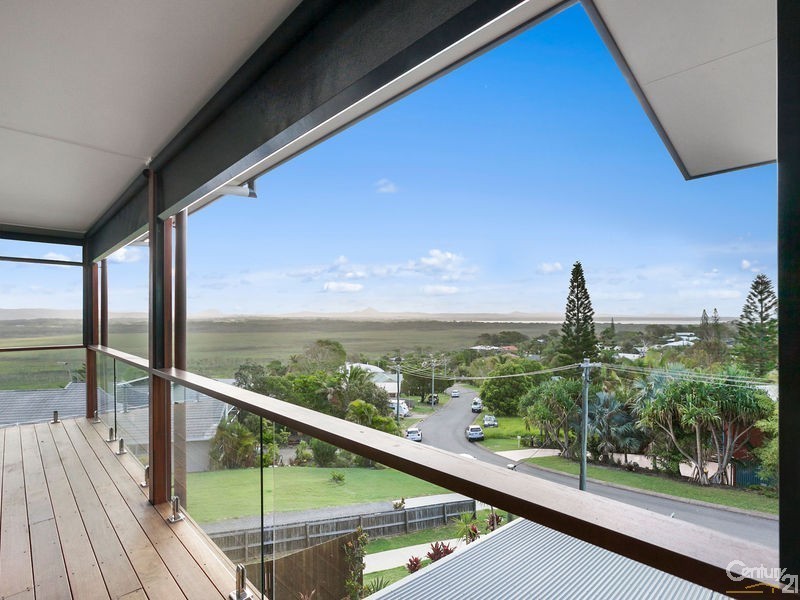 49 Parakeet Crescent, Peregian Beach QLD 4573