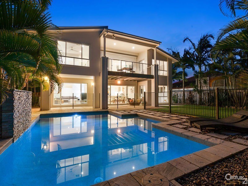 42 Lakeside Drive, Peregian Springs QLD 4573