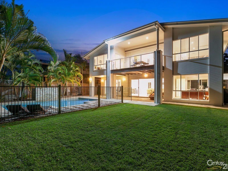 42 Lakeside Drive, Peregian Springs QLD 4573