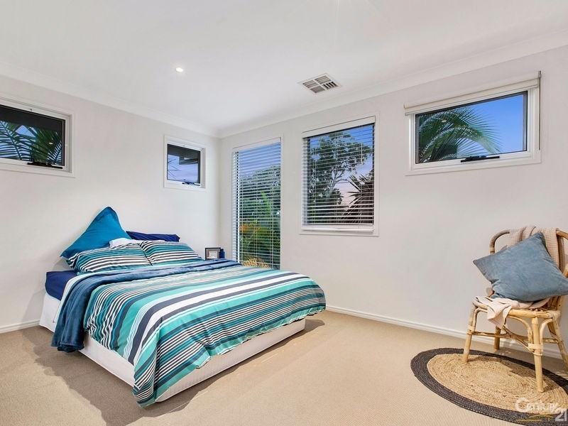 42 Lakeside Drive, Peregian Springs QLD 4573