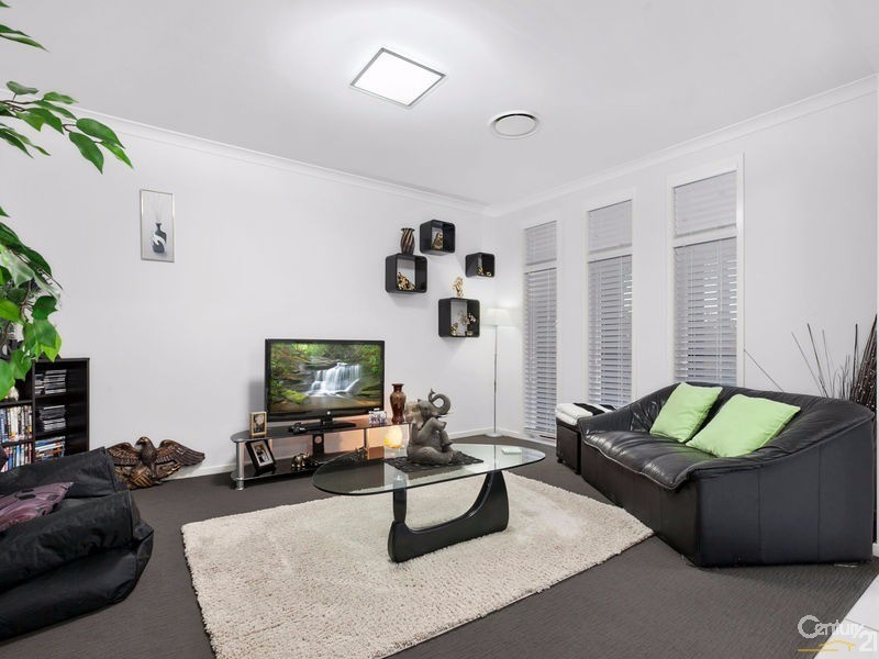 16 Honeyeater Crescent, Peregian Springs QLD 4573