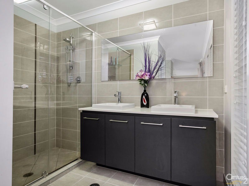 16 Honeyeater Crescent, Peregian Springs QLD 4573