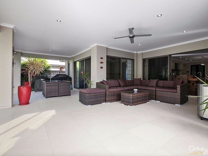 13 Augusta Circuit, Peregian Springs QLD 4573