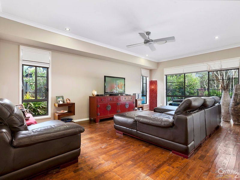 13 Augusta Circuit, Peregian Springs QLD 4573