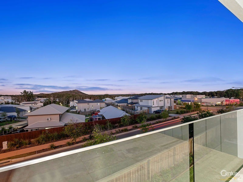 10 Zinnia Place, Peregian Springs QLD 4573