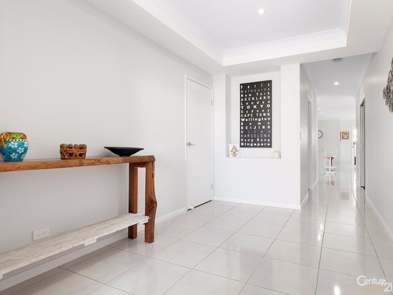 9 Montreal Drive, Peregian Springs QLD 4573