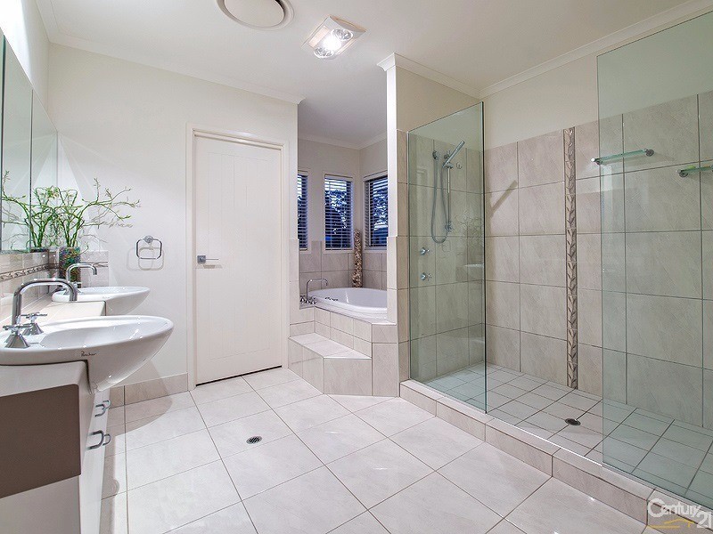 22 Balgownie Drive, Peregian Springs QLD 4573