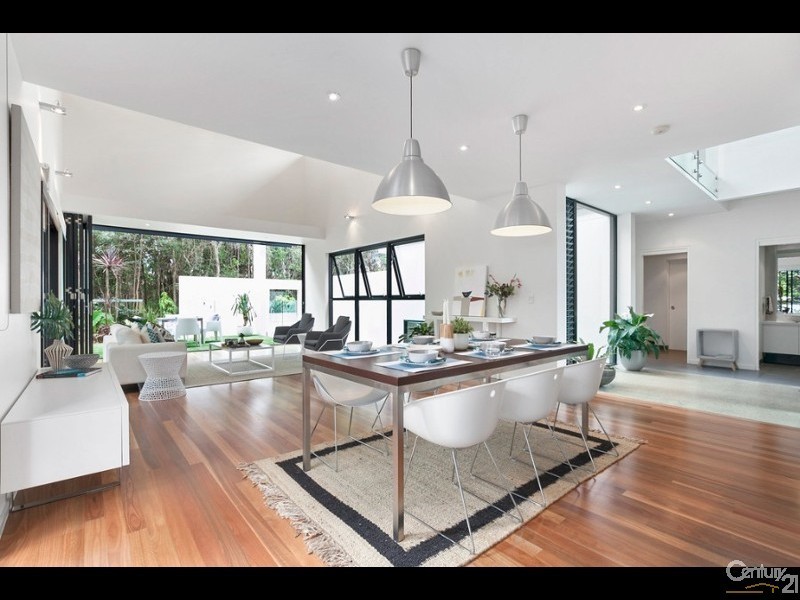 13 Wild Apple Court, Noosa Heads QLD 4567