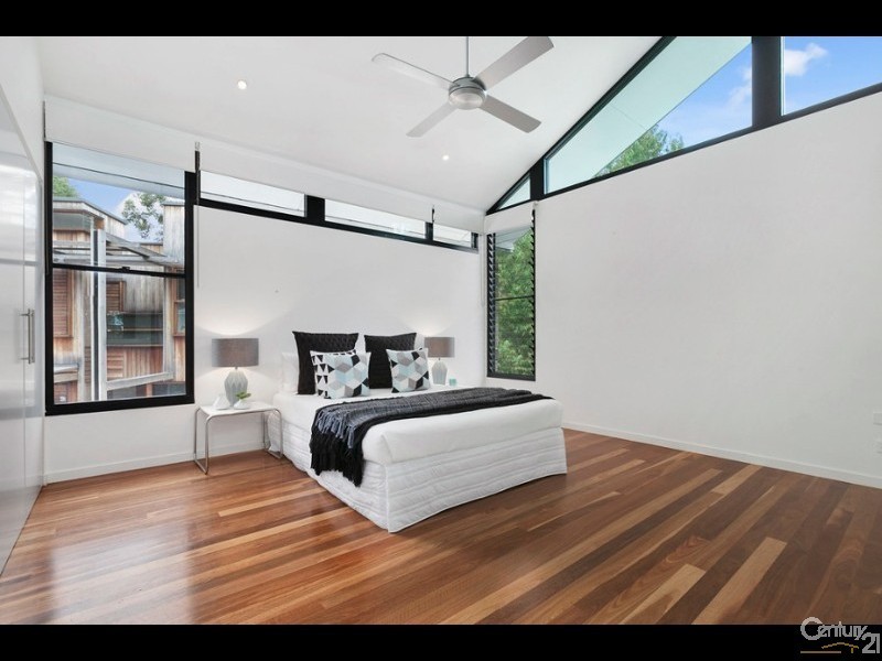 13 Wild Apple Court, Noosa Heads QLD 4567