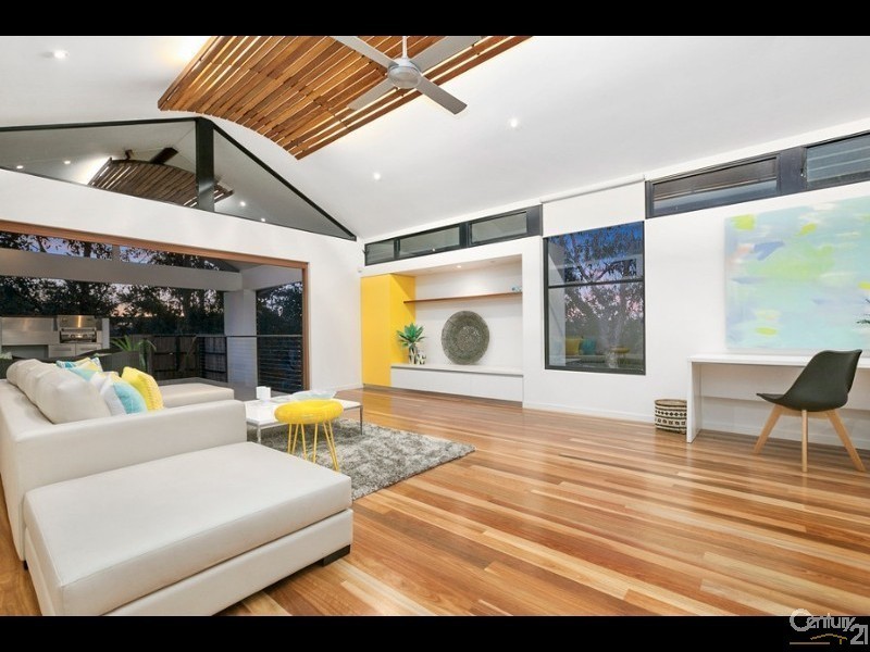 13 Wild Apple Court, Noosa Heads QLD 4567