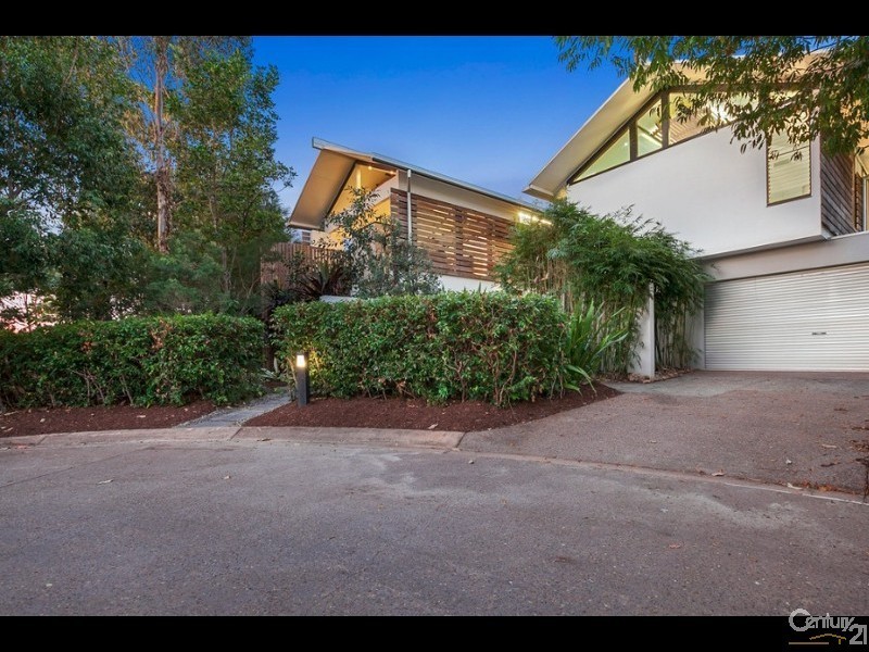 13 Wild Apple Court, Noosa Heads QLD 4567