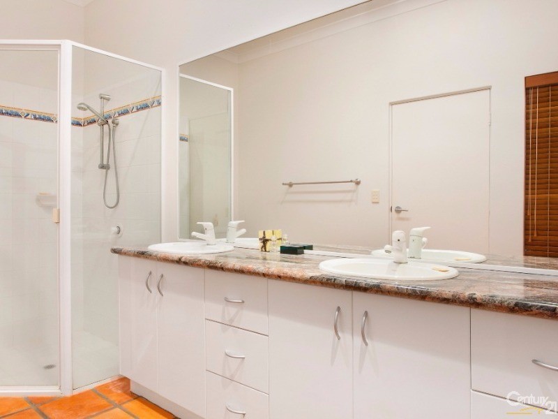 4 Kiamba Court, Sunshine Beach QLD 4567