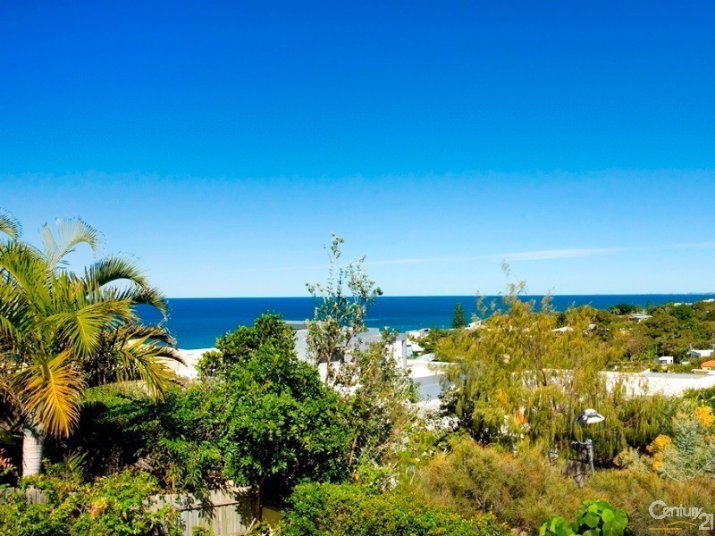 4 Kiamba Court, Sunshine Beach QLD 4567
