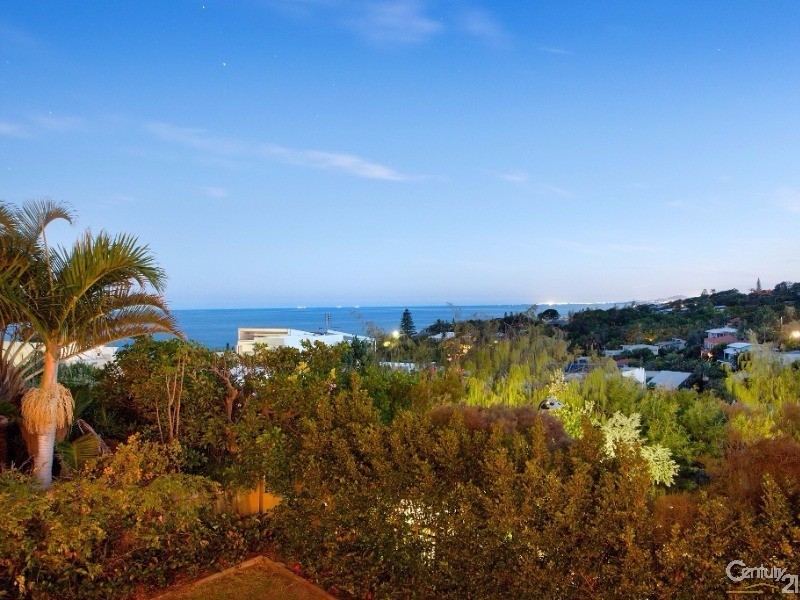 4 Kiamba Court, Sunshine Beach QLD 4567