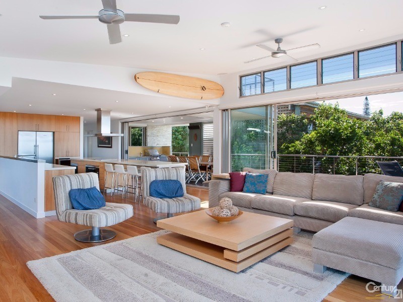 18 Plover Street, Peregian Beach QLD 4573