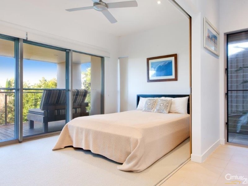 18 Plover Street, Peregian Beach QLD 4573