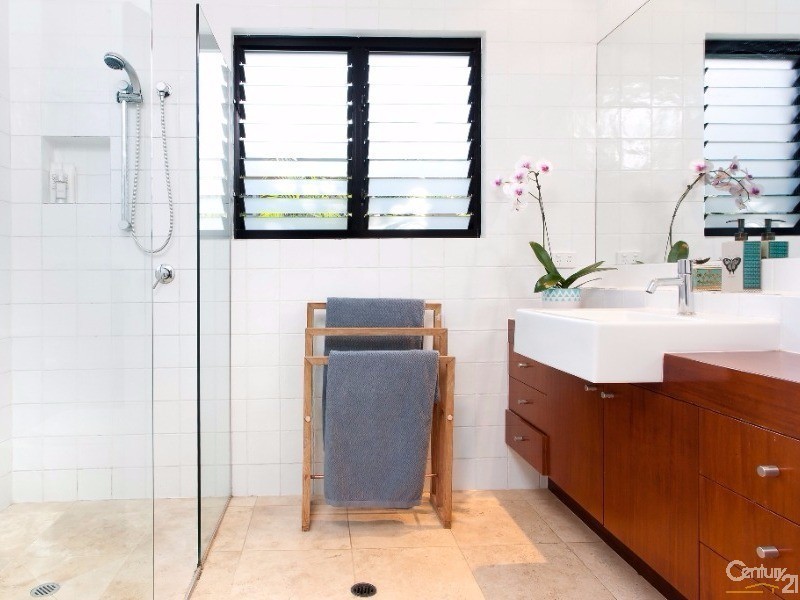 16 Maher Terrace, Sunshine Beach QLD 4567