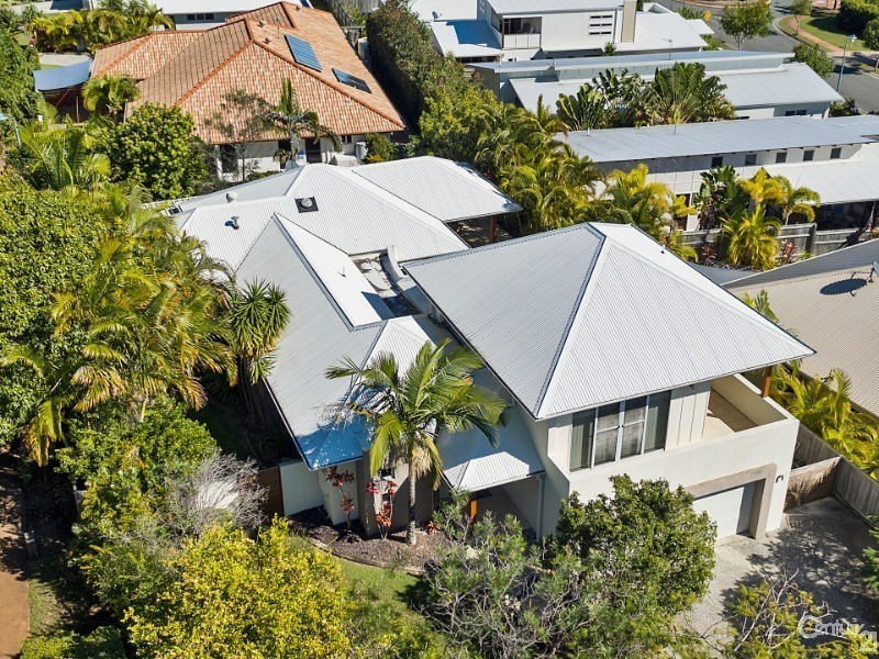 4 Nicklaus Lane, Peregian Springs QLD 4573