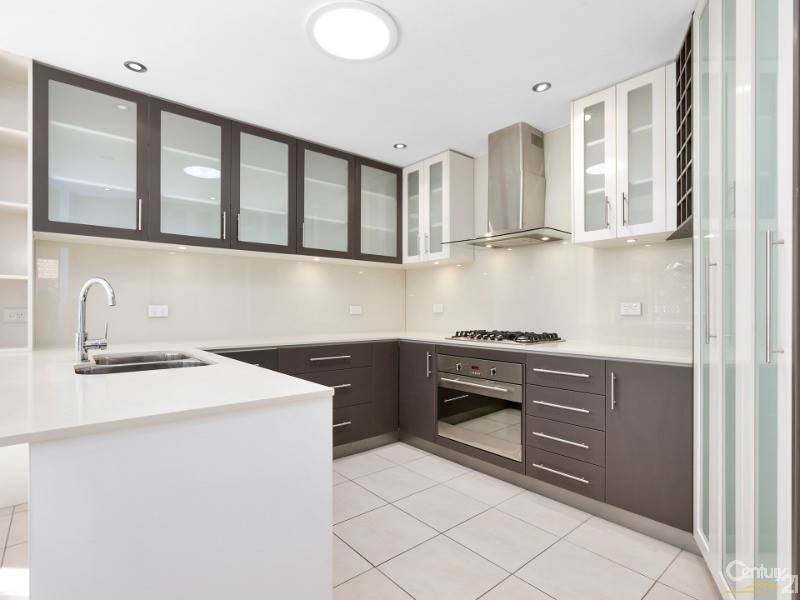 4 Nicklaus Lane, Peregian Springs QLD 4573