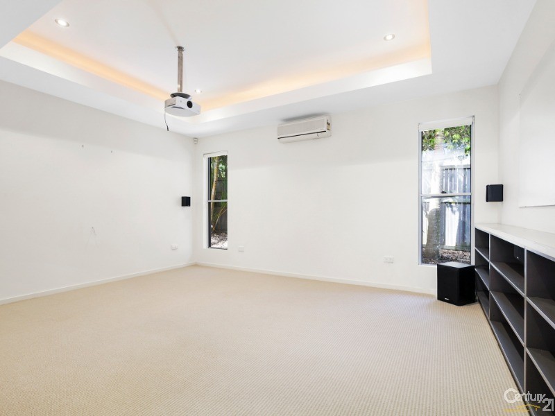 4 Nicklaus Lane, Peregian Springs QLD 4573