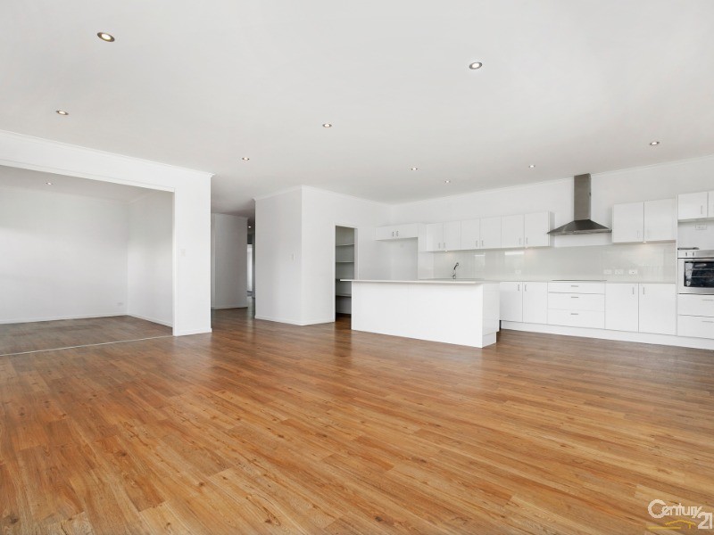 15 Augusta Circuit, Peregian Springs QLD 4573