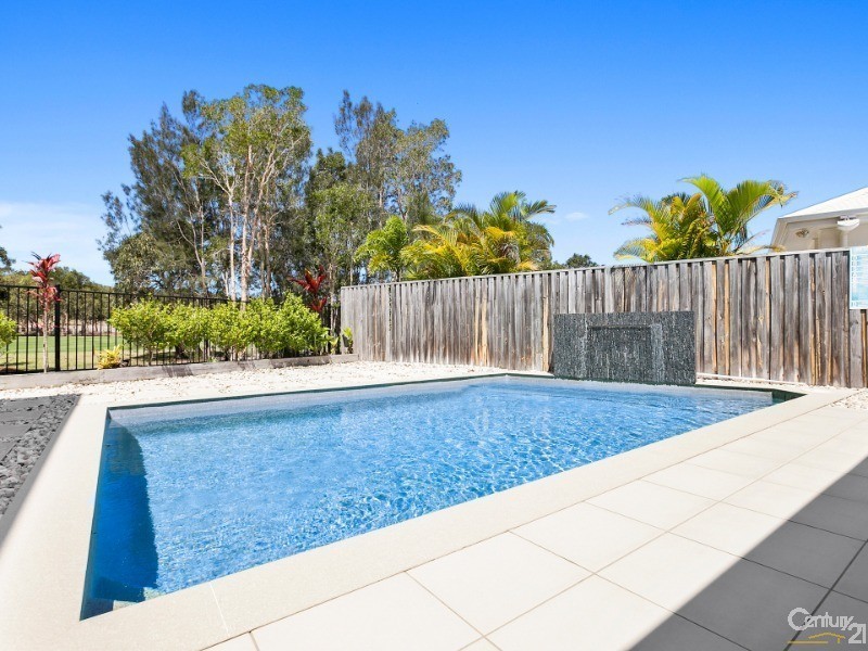 15 Augusta Circuit, Peregian Springs QLD 4573