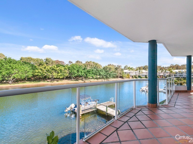 4/5 Hygieta Street, Noosa Waters QLD 4566