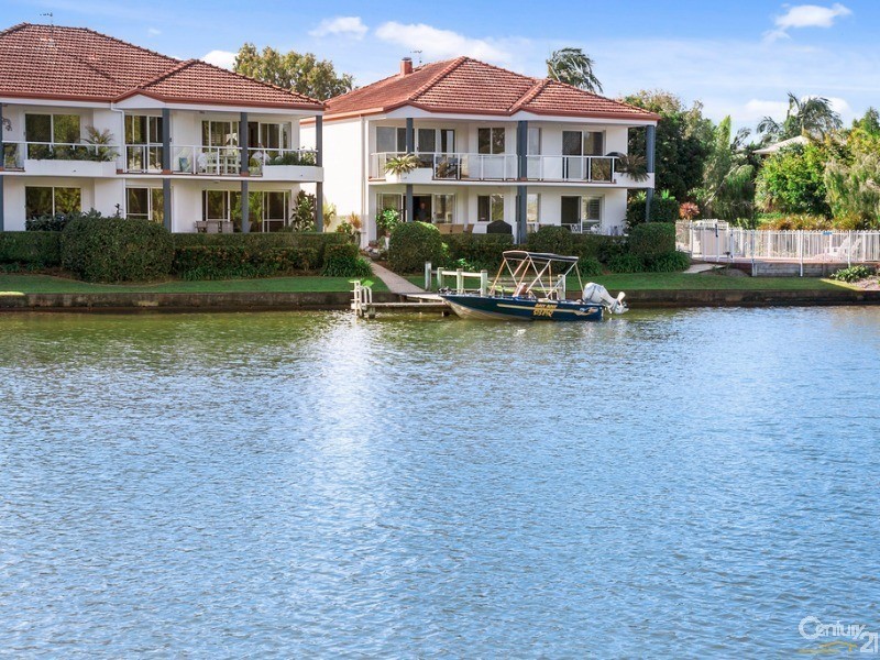 4/5 Hygieta Street, Noosa Waters QLD 4566