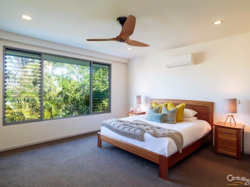 20 Depper Street, Sunshine Beach QLD 4567