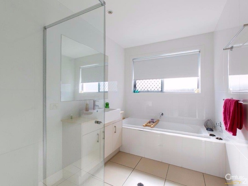 42 Glen Abby Avenue, Peregian Springs QLD 4573