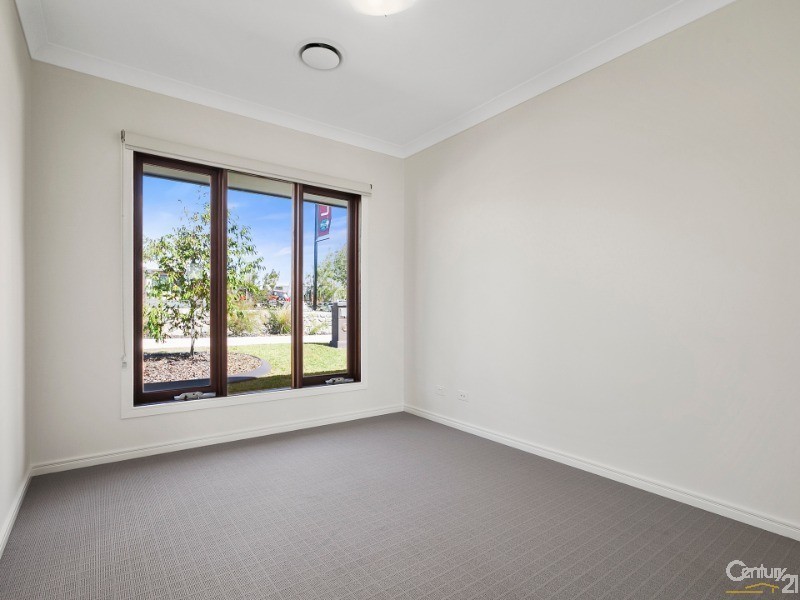 25 Radiata Place, Peregian Springs QLD 4573