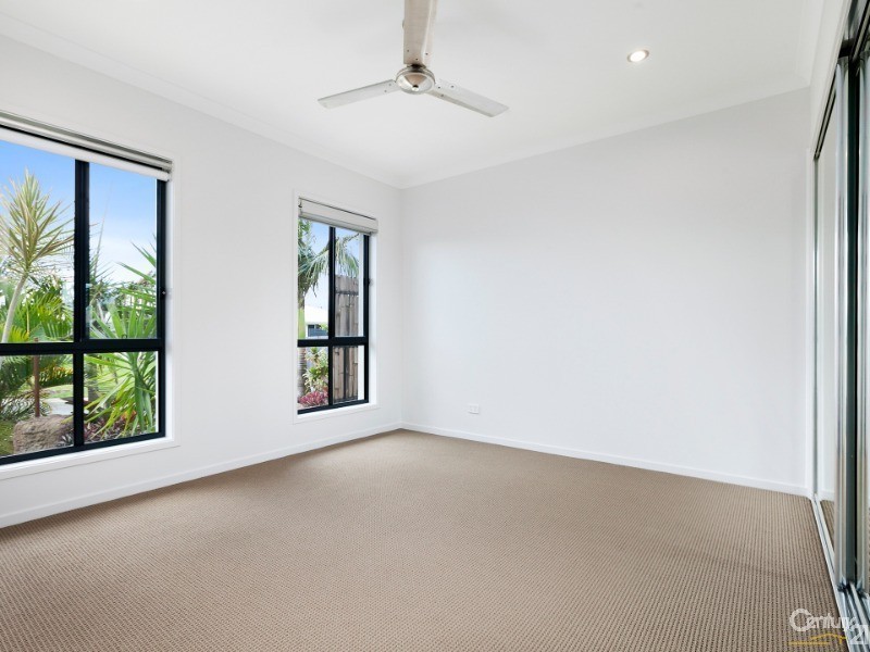 9 Penina Close, Peregian Springs QLD 4573