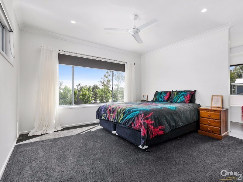 70 Lancaster Lane, Cooroibah QLD 4565