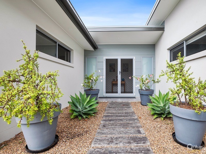 70 Lancaster Lane, Cooroibah QLD 4565