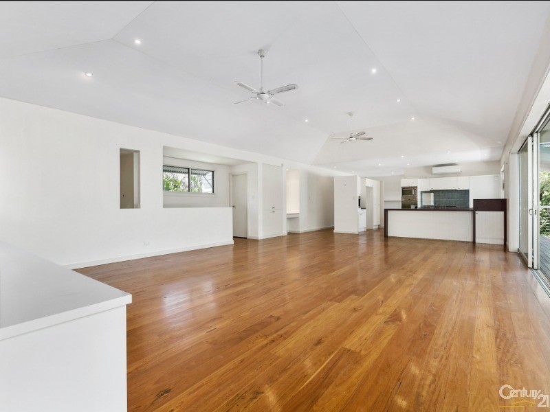 6 Coucal Crescent, Peregian Beach QLD 4573