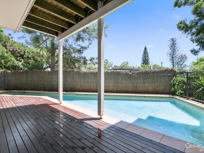 6 Coucal Crescent, Peregian Beach QLD 4573