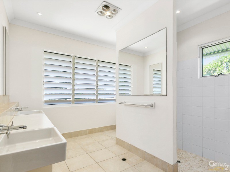 6 Coucal Crescent, Peregian Beach QLD 4573