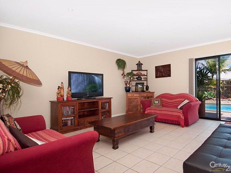 33 Crestview Drive, Peregian Springs QLD 4573
