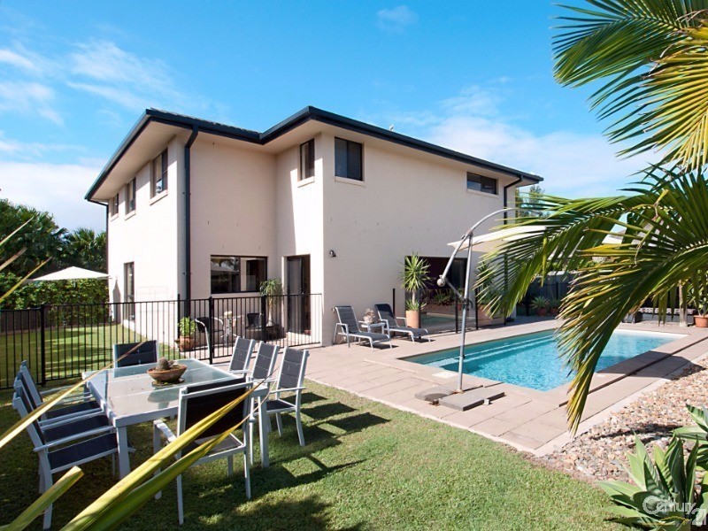 33 Crestview Drive, Peregian Springs QLD 4573