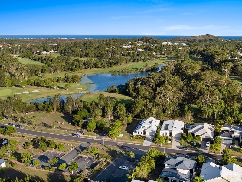 68 The Avenue, Peregian Springs QLD 4573