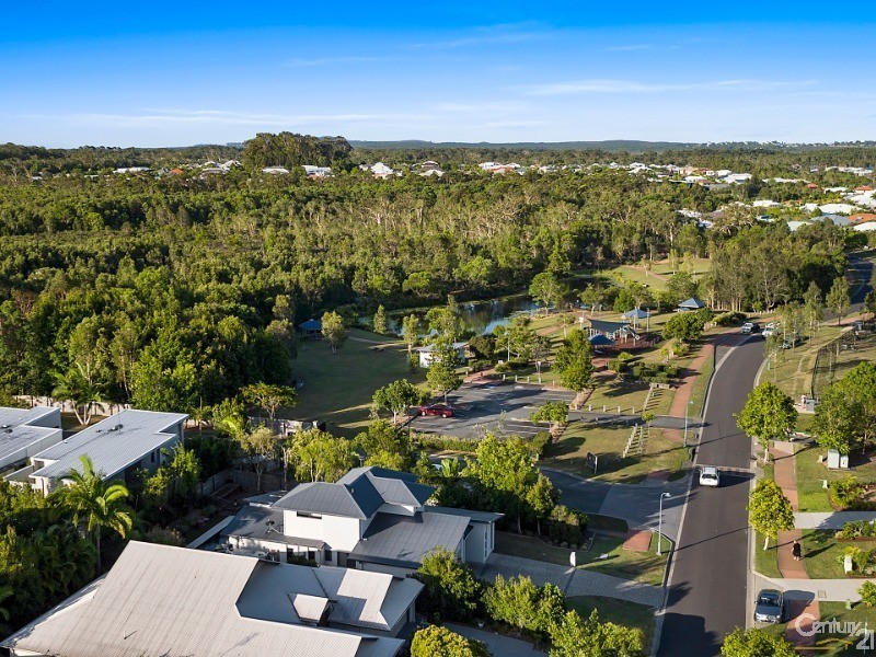 68 The Avenue, Peregian Springs QLD 4573