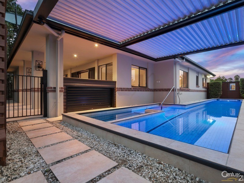 6 Sands Avenue, Noosaville QLD 4566