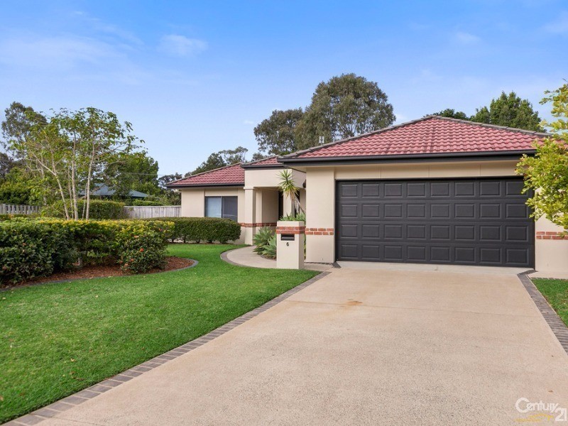 6 Sands Avenue, Noosaville QLD 4566