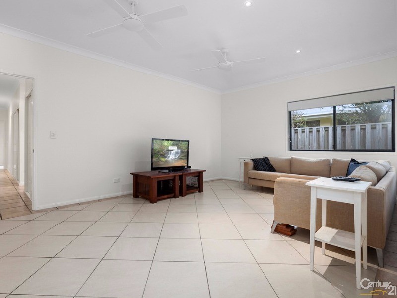 6 Sands Avenue, Noosaville QLD 4566